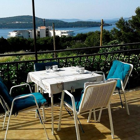 Apartmani Ruzmarin - Seget Donji, Trogir Exterior photo